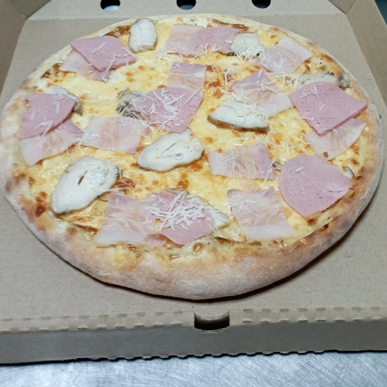 пицца Карбонара
